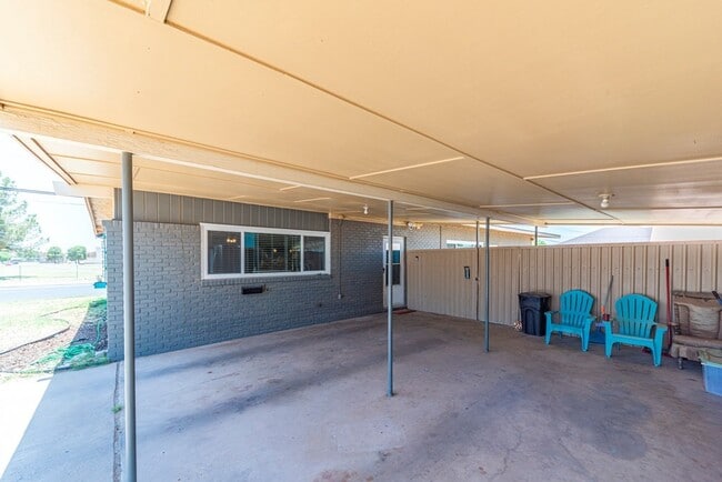 Photo - 2901 Nabors Ln