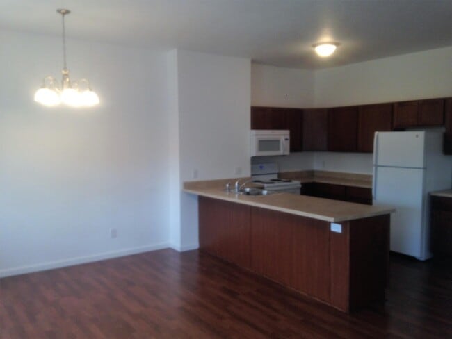 Photo - 601 Main St Apartment Unit 601 A