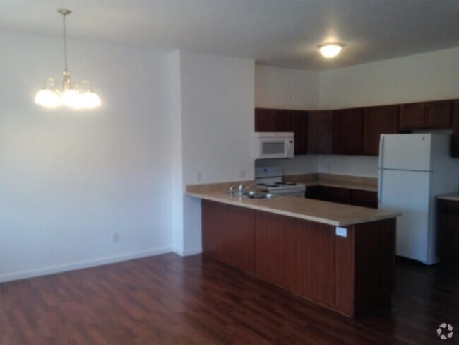 Building Photo - 601 Main St Unit 601 A Rental