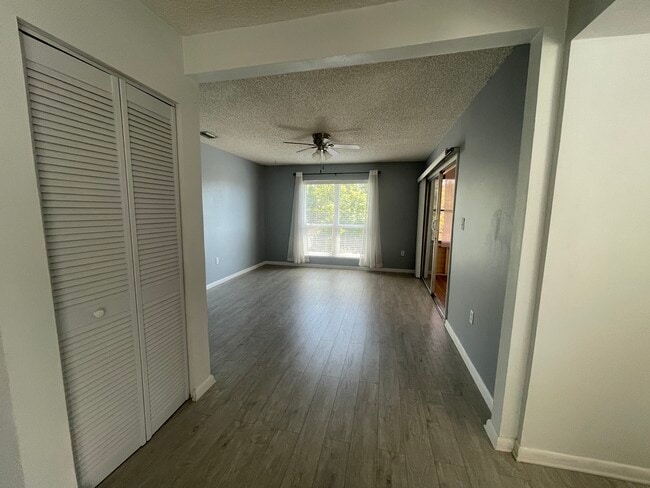 Photo - 610 Windrush Bay Dr Unit 226
