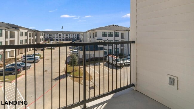 1800 Central Pine St Unit 8303