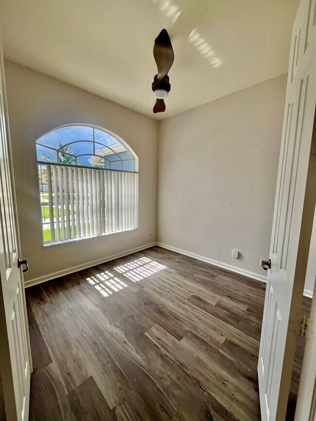 Photo - 3849 SW McKim St