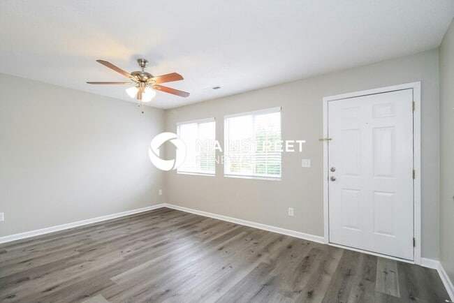 Photo - 5 Bedroom Pet-Friendly Home in Browns Summit, NC with Main Street Renewal