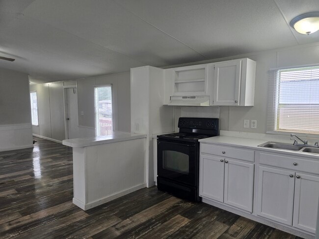 Photo - 210 Jamback Rd