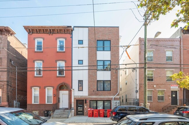 Photo - 1511 N 17th St Unit 1R