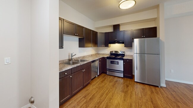 Photo - 10004-1097A 97A St Unité 303