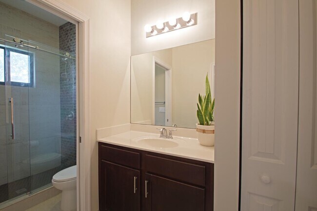 Photo - 4212 N Dixie Hwy