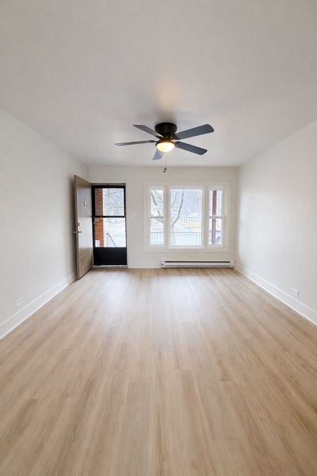 Photo - 11043 S Longwood Dr Unidad 5