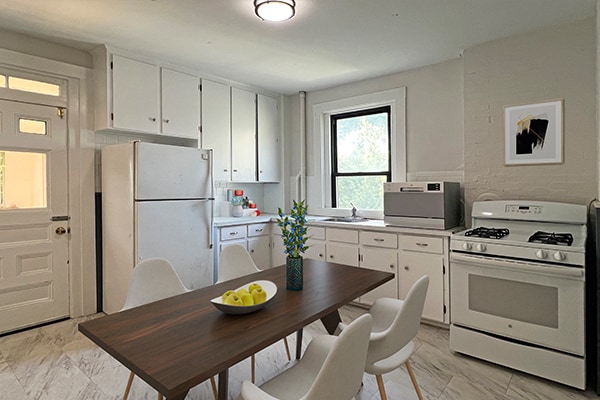 Photo - 40 Cedar St Unit 3R