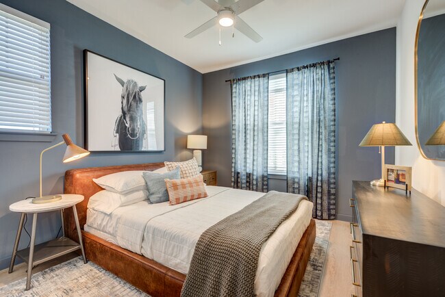 Photo - Caliza at the Loop