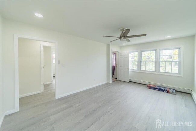 54 Bergen St