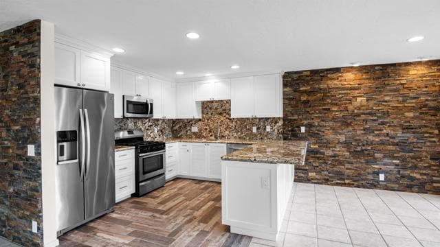 Photo - 812 Kalpati Cir Unidad E