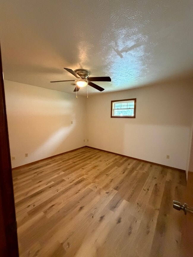 2110-2112 Illinois Ave