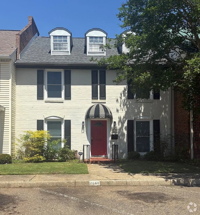 Building Photo - 2048 W Main St Rental
