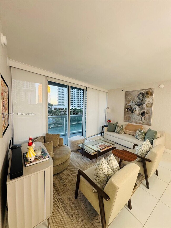 Photo - 465 Brickell Ave Unit 618