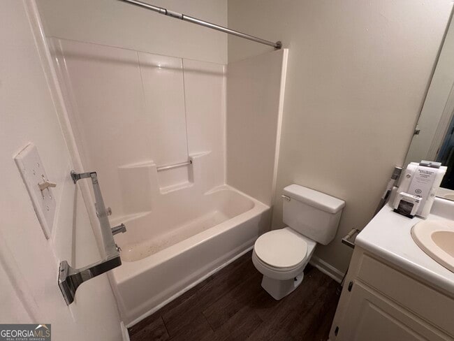 Photo - 1403 Claxton Dairy Rd Unit B