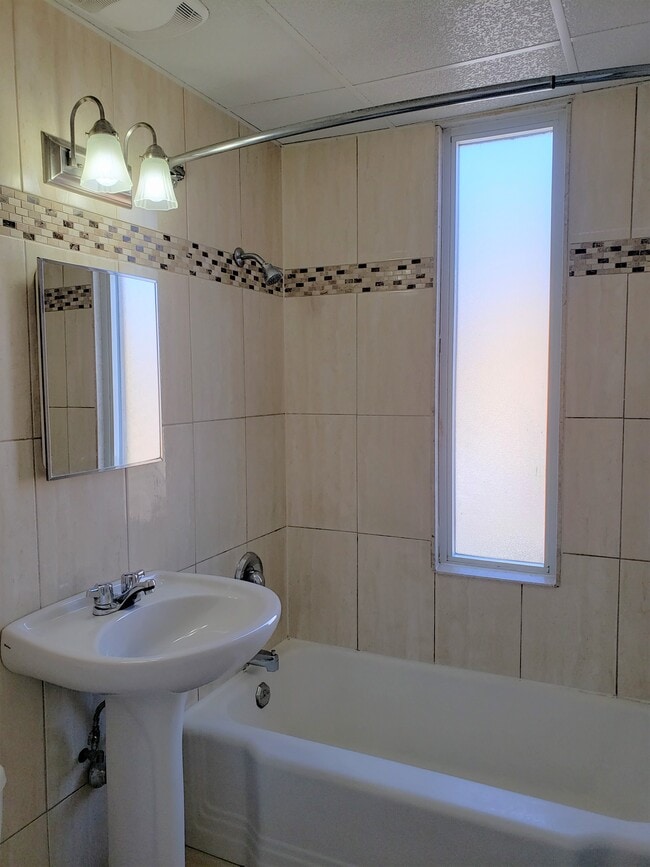 Photo - Newly renovated , large bright unit in a very quiet residential area Unit 4