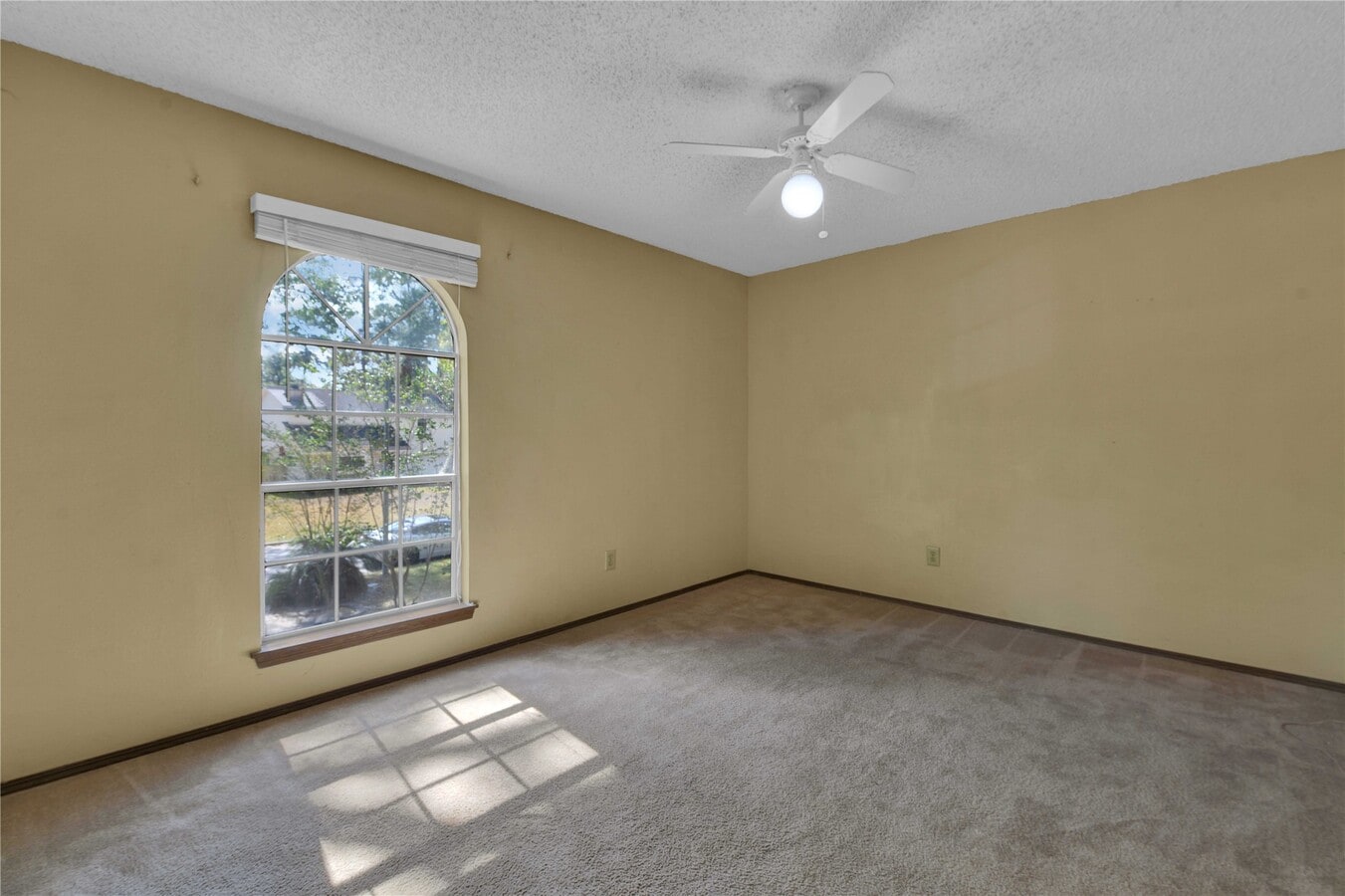 Photo - 3115 River Valley Dr