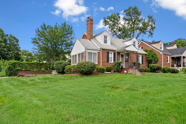 Photo - 3700 Kennedy Street