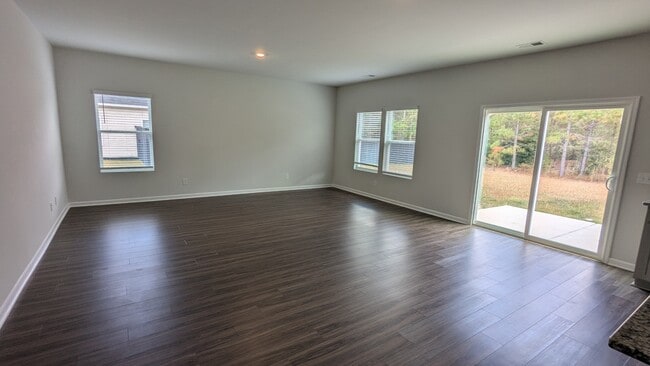 Photo - 130 Freesia Dr