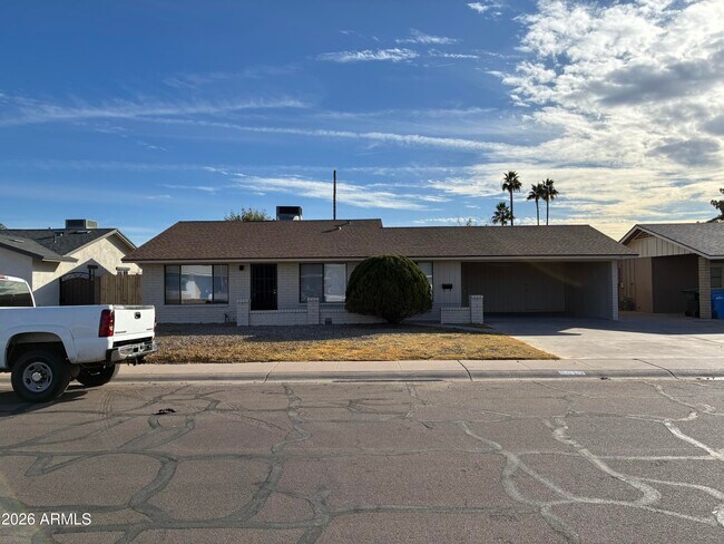 Photo - 8819 W Roma Ave