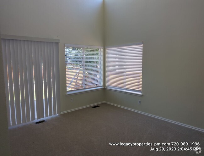 Building Photo - HIGHLANDS RANCH BEAUTY Rental