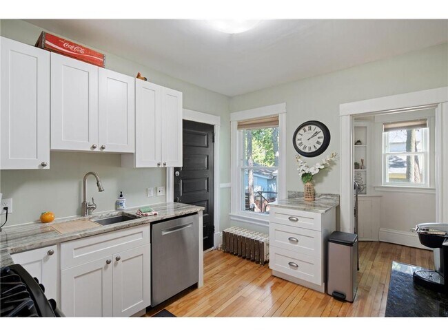 Photo - 2713 Garfield Ave