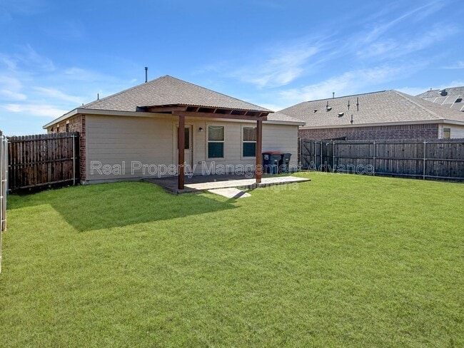 Photo - 1512 Deerchase Dr