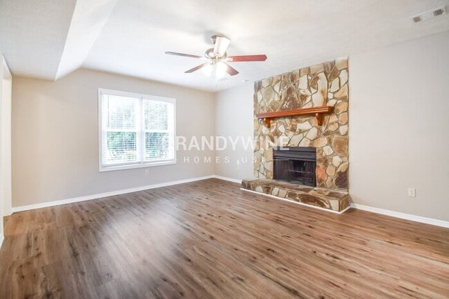 Photo - 5359 Kemper Pl