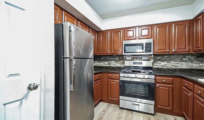 Photo - 2627 S Brompton Dr