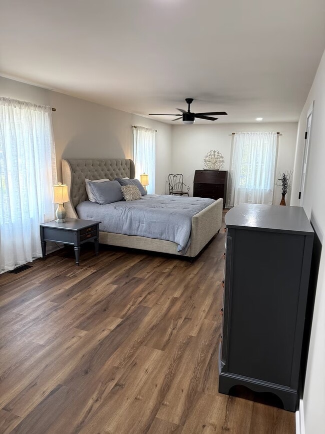 Photo - 420 S Ashe St