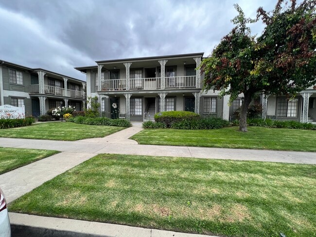 15622 Pasadena Ave Unidad 8