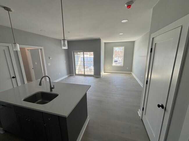 Photo - 12 Station St