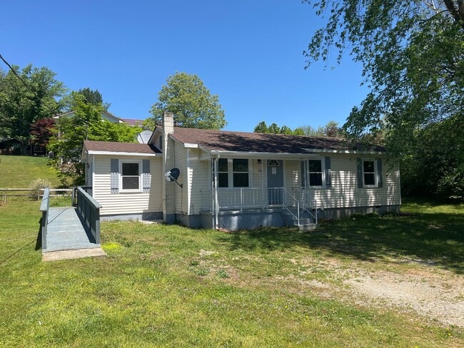 Photo - 2 BR 1 BA House in Buchanan VA