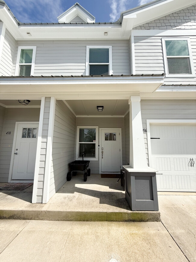 Photo - 436 Date Palm Ln Townhome