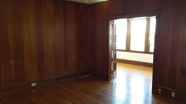 Photo - 22 Commonwealth Ter Unit 1