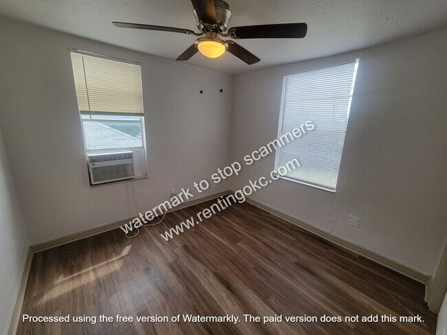 Photo - ALL BILLS PAID! Unit 1119.5 N Youngs