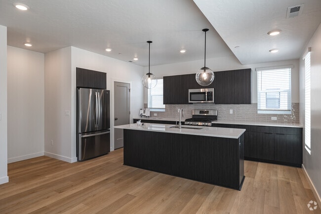 3HAB, 3,5BA - 1,634 ft² - Comedor/Cocina - theQUINCI