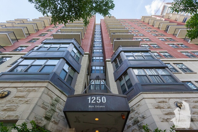 Photo - 1250 S Indiana Pkwy Unit 408