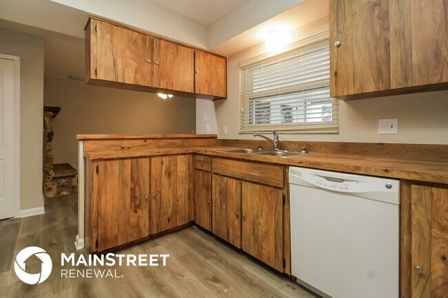 Photo - 1609 E Sandpiper Trail