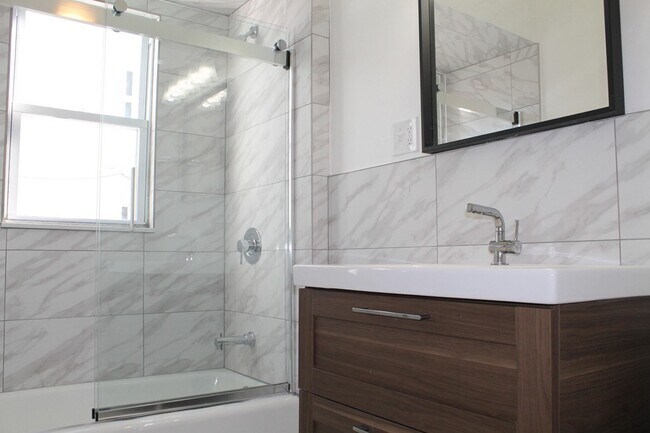 Photo - 1016 South St