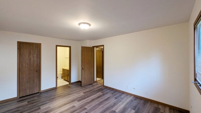 Photo - 600 Crescenzo Ct Unit B