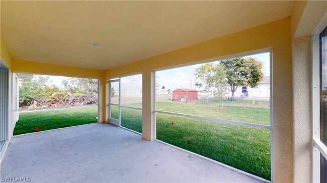 Building Photo - 621 NW 7th Pl