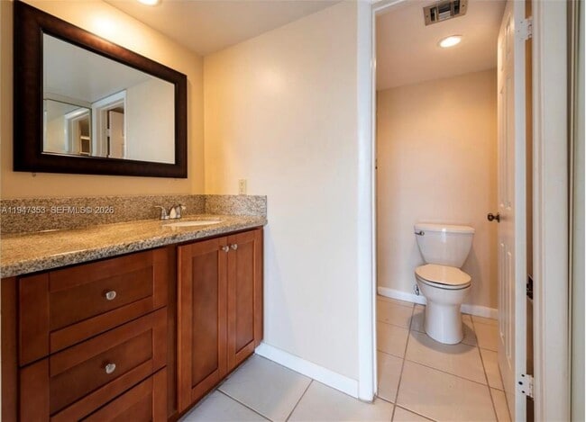 Photo - 1520 Whitehall Dr Unit 101