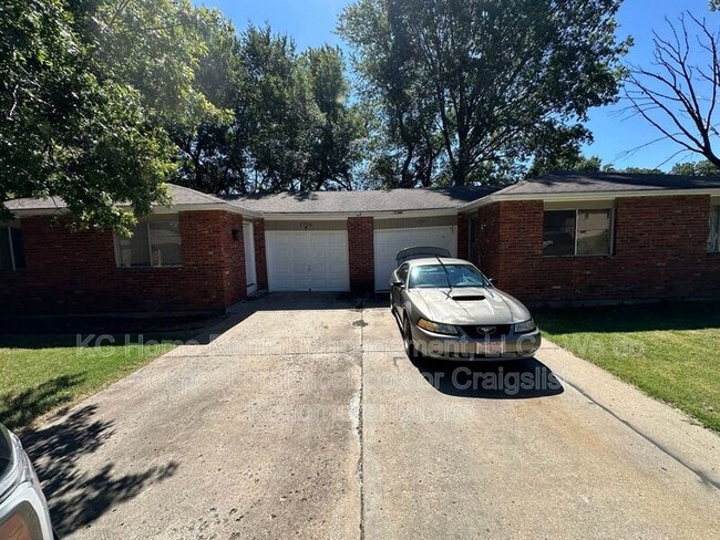 Photo - 1705 N 76th Terrace
