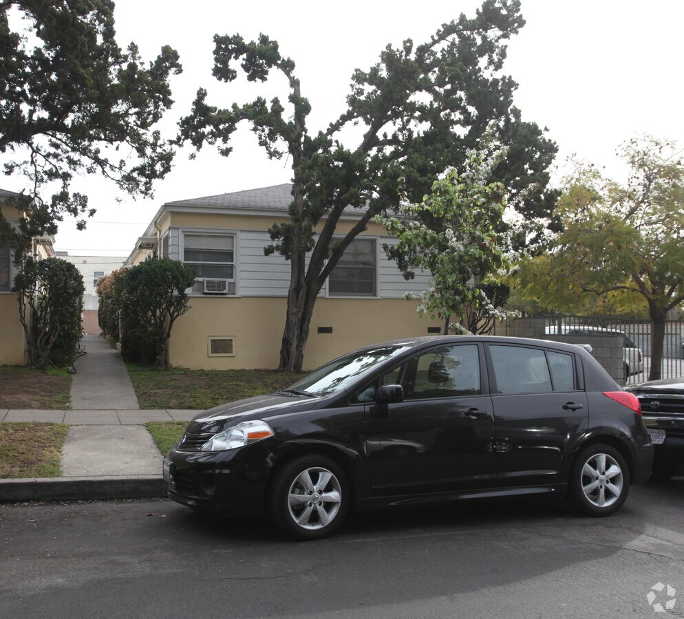 Photo - 1620 Rodney Dr