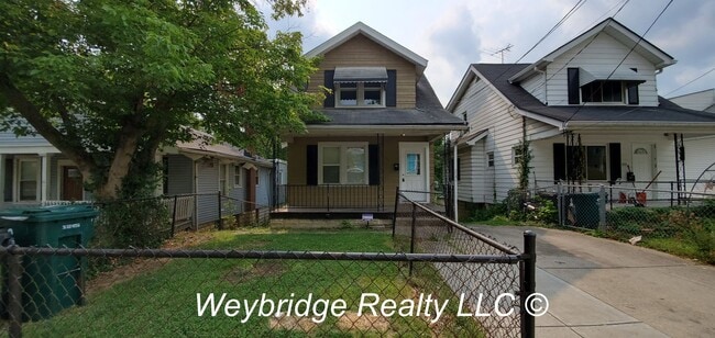 Photo - Spacious 3+ Bedroom Home in East Price Hill – Finished Basement & Large Backyard!