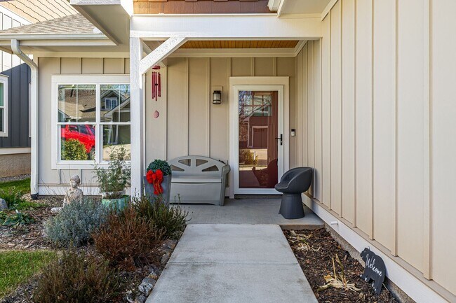 Photo - Modern & Fully-Furnished 3-Bedroom Home in Arden with Utilities Included