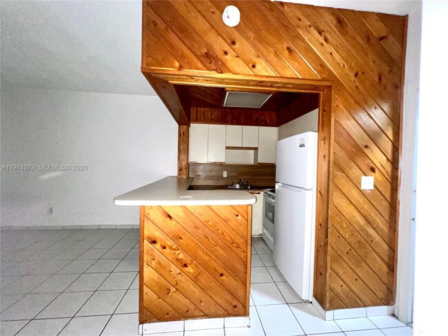 Photo - 4370 NW 11th St Unit 103