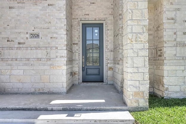 Photo - 7026 Adcote Dr